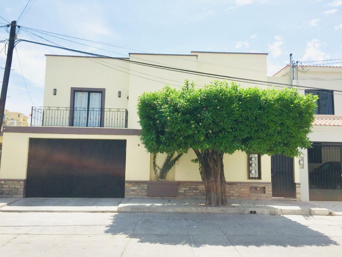 Edificio Maria - 3 Departamentos Y 1 Habitacion Mazatlan Ngoại thất bức ảnh